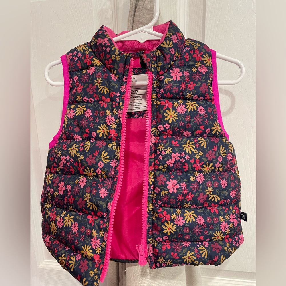 GAP toddler girls vest